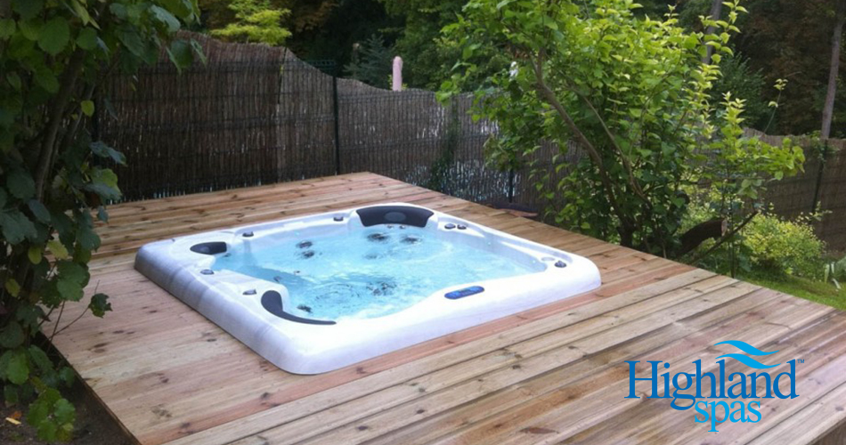 highland spa in a wood deck, NC Spas, hot tubs outdoor, charlotte nc spas, portable spas hot tubs, charlotte spas, outdoor hot tub, outdoor hot tubs, NC Hot Tubs, Matthews NC hot tubs, Matthews NC spas, 